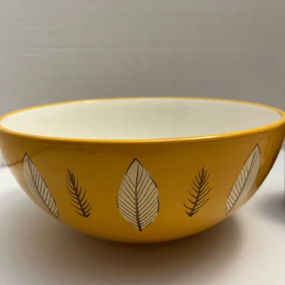 TAG Mixing Bowl and Condiment set